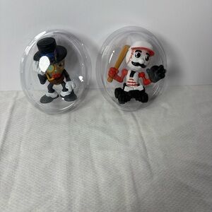 The Electric State Mini Figures Pop Fly & Mr. Peanut Collectible Lot